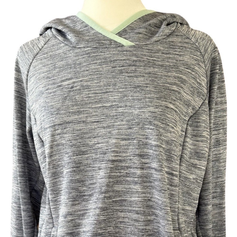 Columbia Women's Small Hoodie Gray‎ Long Sleeve Hooded Sweatshirt Thumb hole - Picture 2 of 7
